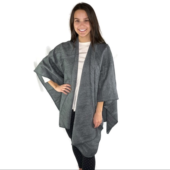 Woolrich Accessories - Woolrich Soft Gray Wrap W/Blanket stitching One SZ